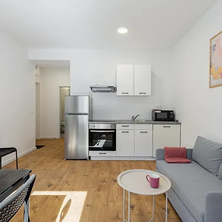 Levicka - 7 * Bratislava